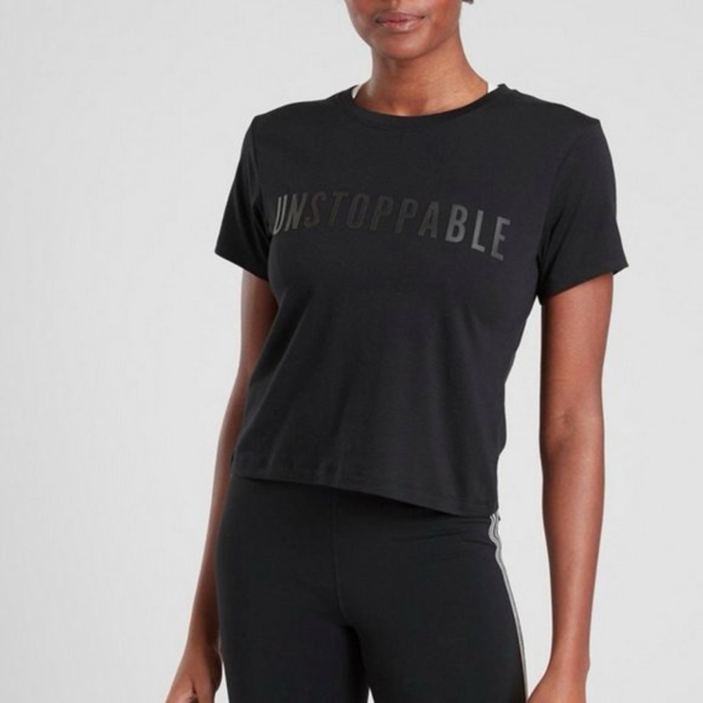 Athleta “Unstoppable” Graphic Tee Black XS Minimalist Activewear Gym Crop Top